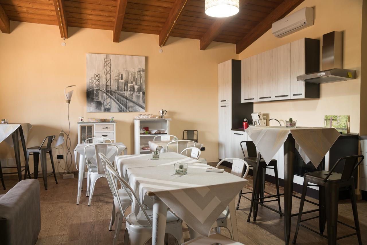 Room & Breakfast Le Magie Sindia Bagian luar foto